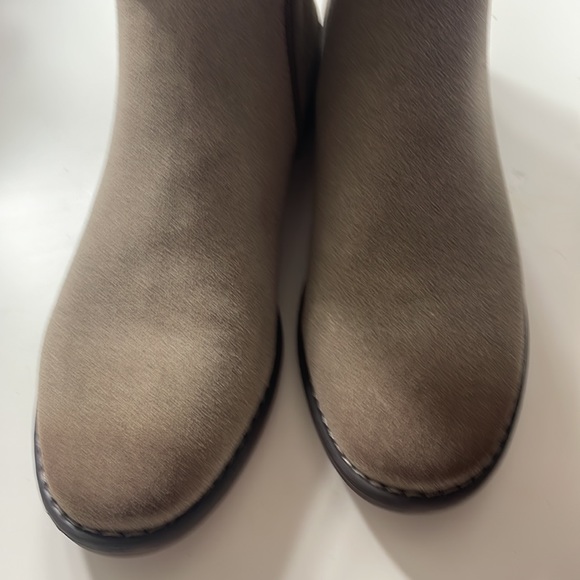 Call it Spring Grey Suede boots new in box SEVENASA - Picture 3 of 7
